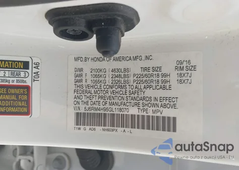 2016 Honda Cr-V Touring z USA, uszkodzony, nr VIN 5J6RM4H95GL118070